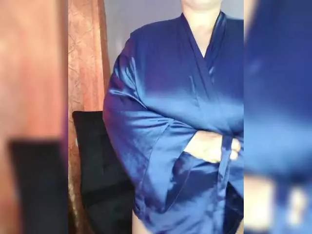 --ALEKSA- on BongaCams 