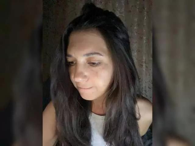 addddiss on BongaCams