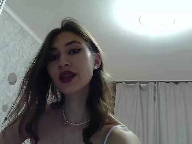 AffiinaLovsx on BongaCams 