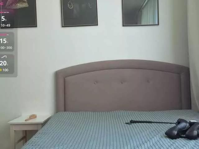 Alenaa on BongaCams