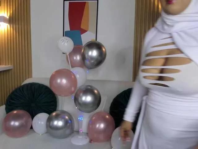 alma-avad on BongaCams 