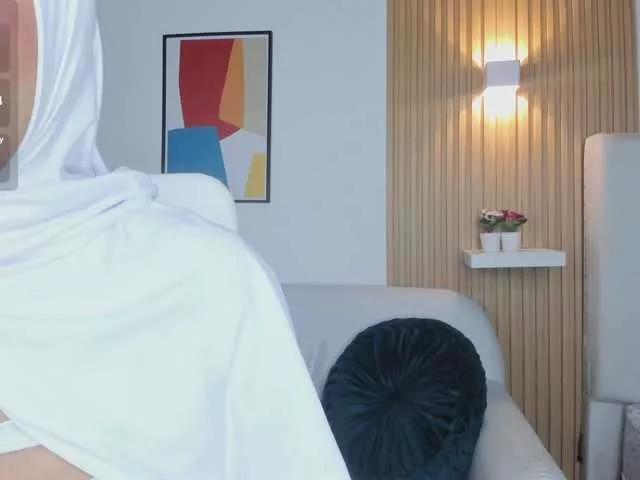 alma-avad on BongaCams 