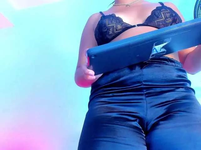AmaraCape on BongaCams 