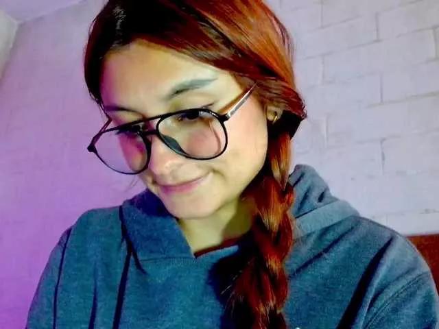 Ambarsweetie on BongaCams 