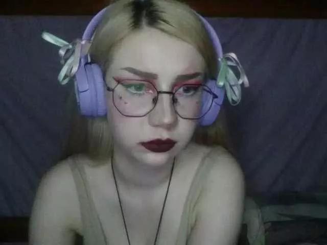 anadewitt on BongaCams 