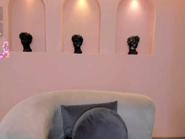 AnaisNin1 on BongaCams 