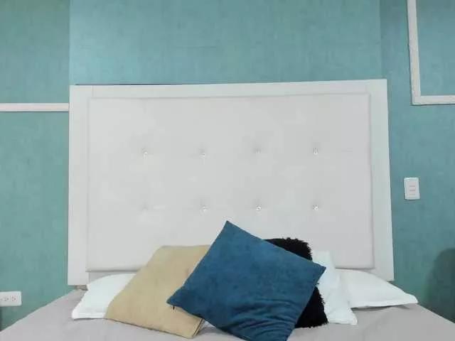aniagomezz on BongaCams 