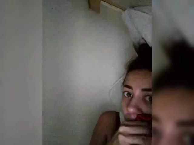 Annbellarose on BongaCams 