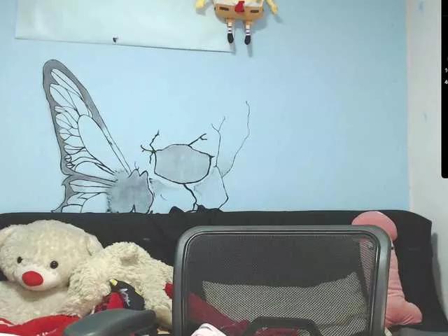 Annyee on BongaCams 
