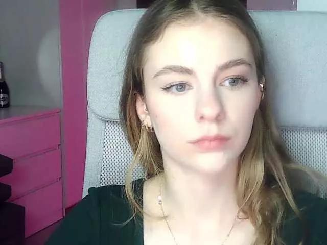 AriaModel on BongaCams 