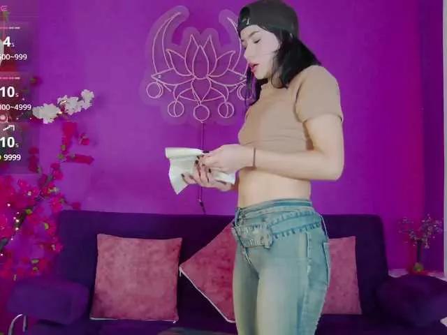 Arii-moon on BongaCams 