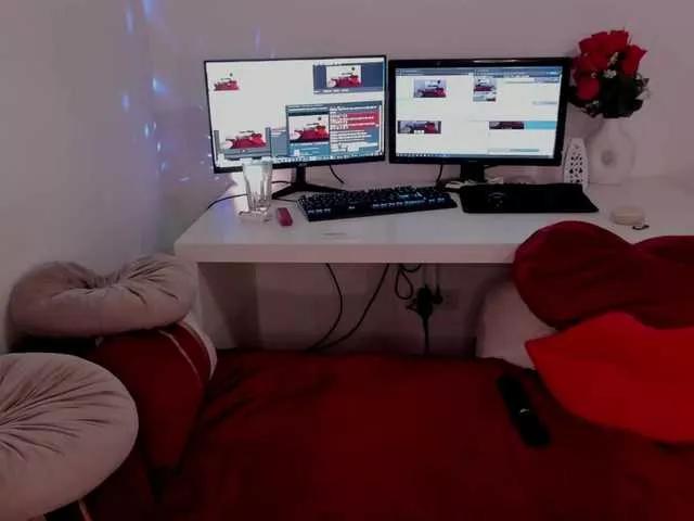 aryahunt on BongaCams