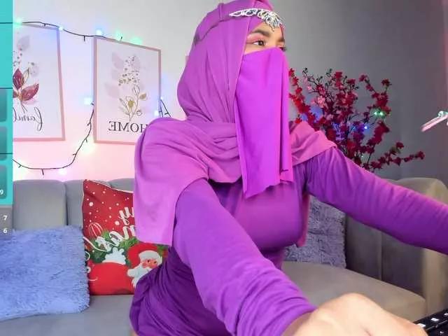 Aura-cuutee on BongaCams 