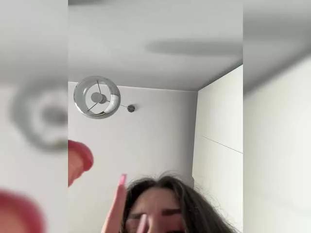 babyymommyanddadyy on BongaCams 