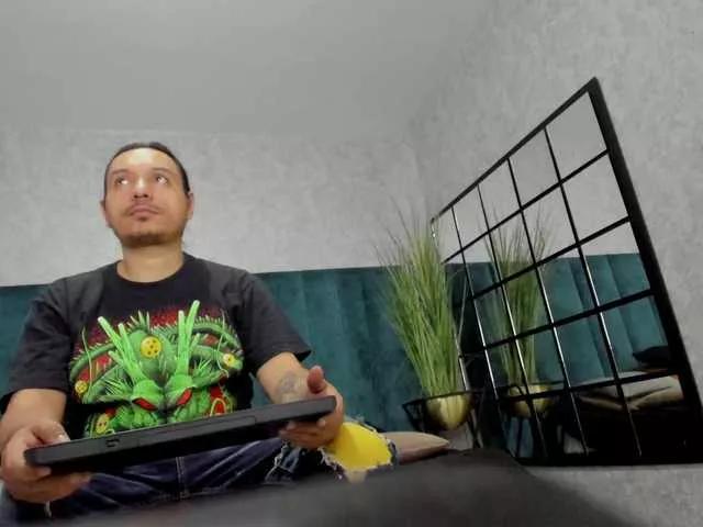 Baronrojo69 on BongaCams
