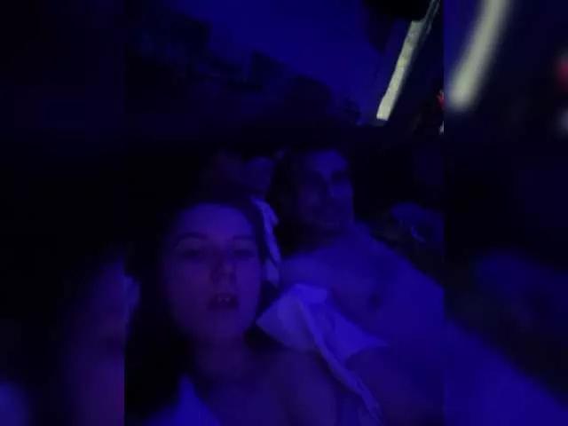 BellNeokom on BongaCams