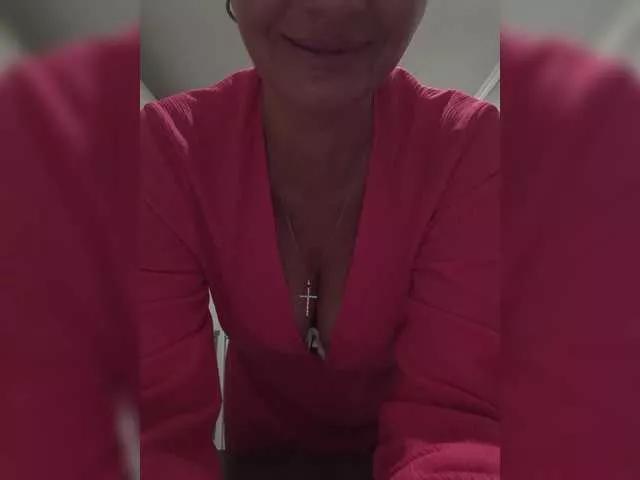 Biggirl777 on BongaCams