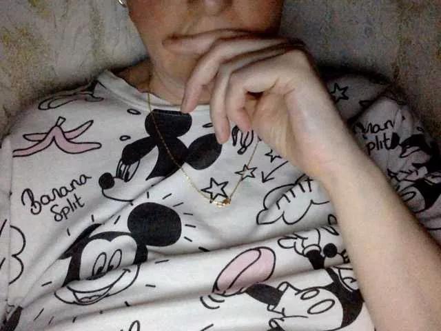 BlondyVio on BongaCams