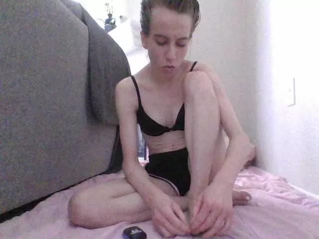 BubblyBlossom on BongaCams 
