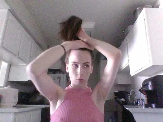 BubblyBlossom on BongaCams 