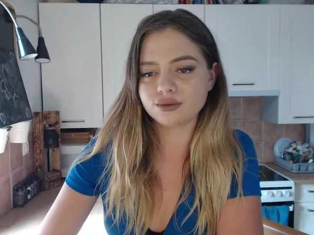 BuffyFire on BongaCams 