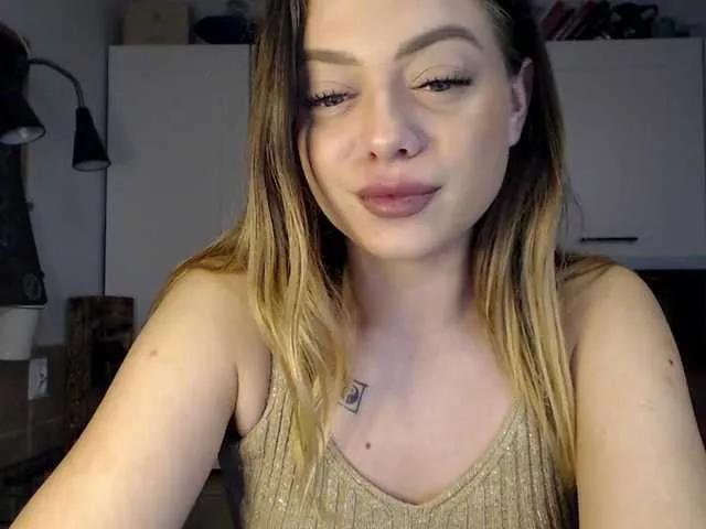 BuffyFire on BongaCams 