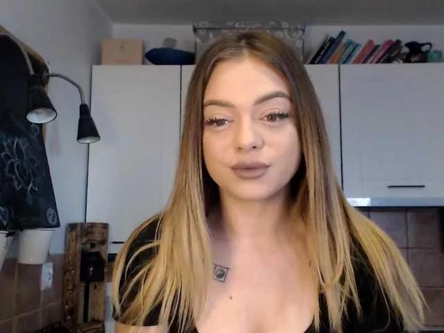 BuffyFire on BongaCams 