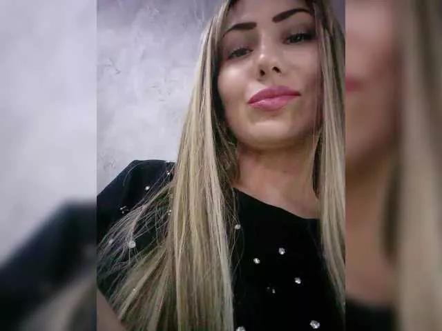 Cassssablanca on BongaCams 