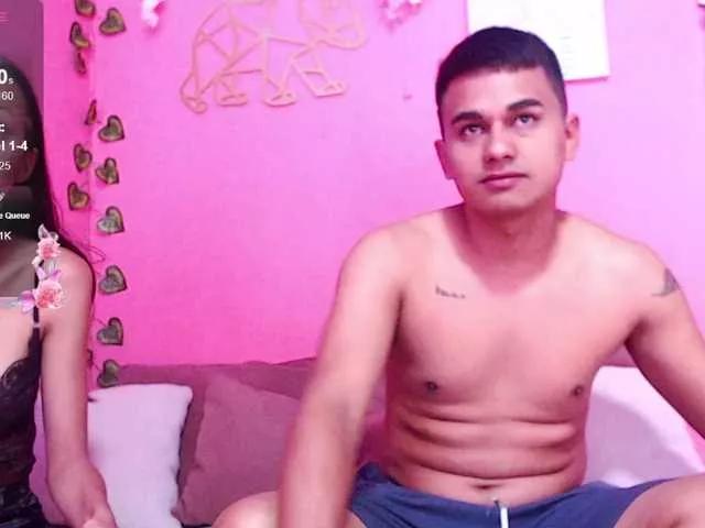 charly-x-emily on BongaCams