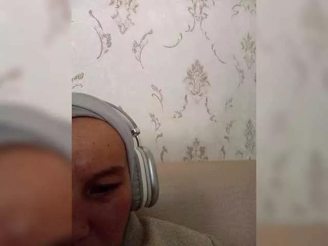 Cherry-Selene on BongaCams