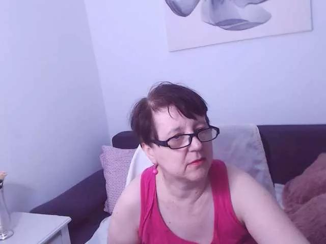 ChristaRose on BongaCams