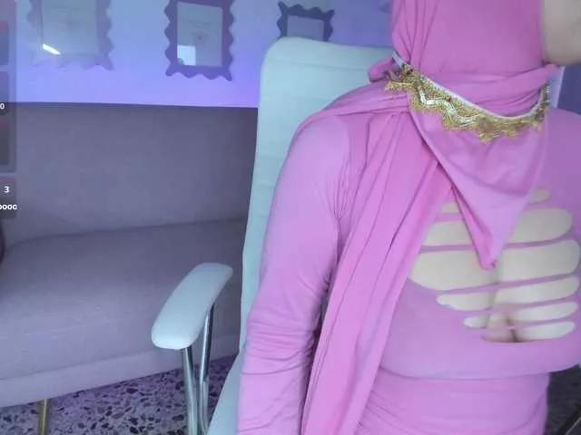 crystal-peed on BongaCams