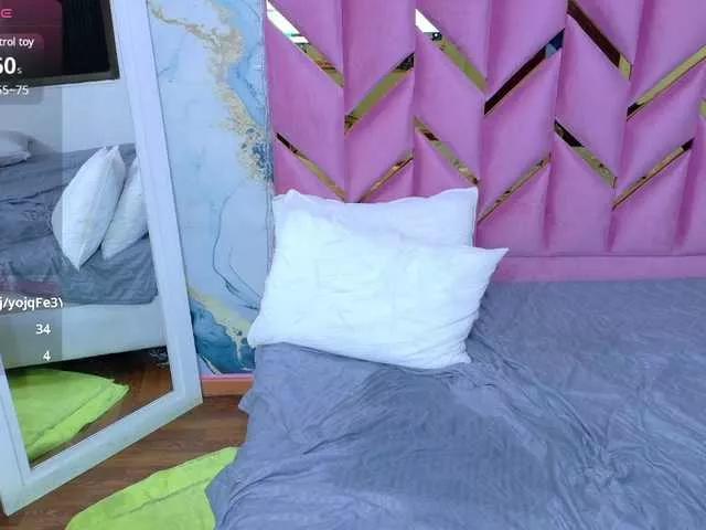 curvybrunnett on BongaCams