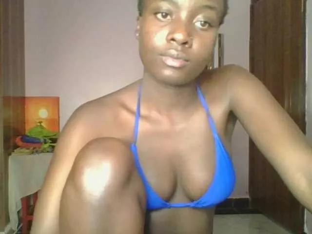 Cutiechoco on BongaCams