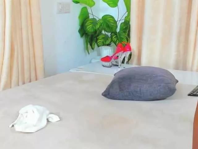Deliciousbizt on BongaCams