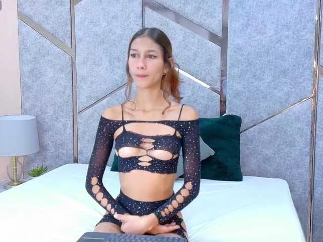 DulceVega on BongaCams