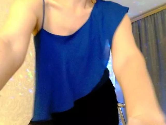 Elenaza1001 on BongaCams 