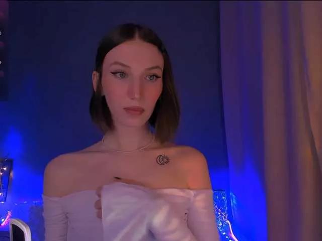 ellaamber on BongaCams 