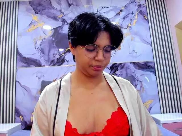Emmaa-Lex on BongaCams 