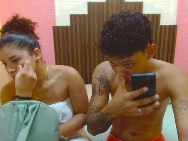EmmaAndAlex on BongaCams