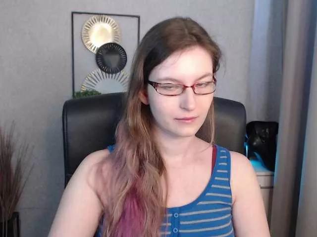 EmmaHeart on BongaCams 