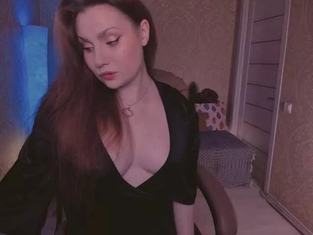 Esmeerrr on BongaCams 