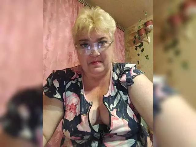 EugeniaLady on BongaCams