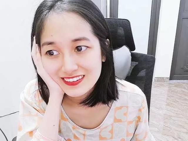 Hana099 on BongaCams 