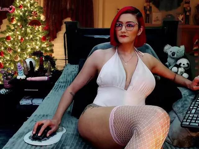 Hanna-Luna on BongaCams 