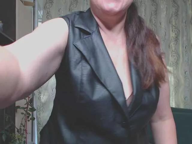 Illusionq on BongaCams 