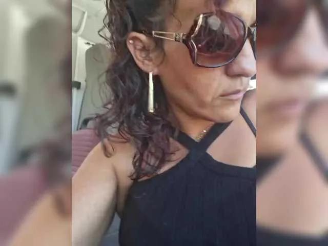 Juiicy01 on BongaCams 