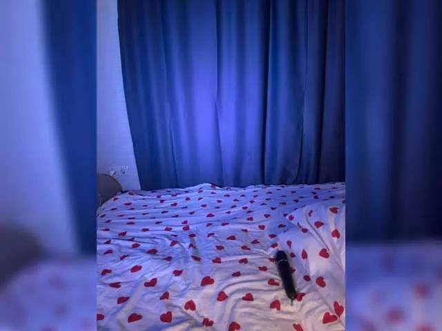 Karamelikaa on BongaCams 