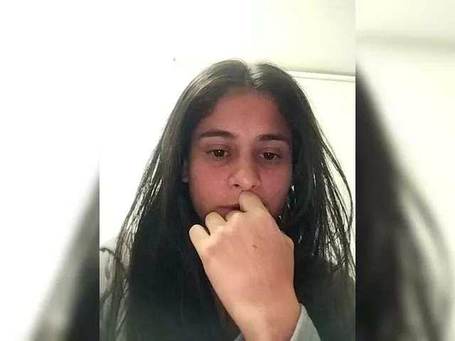 Kattyrain on BongaCams