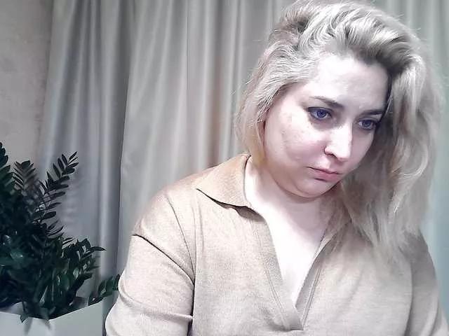 KickaIricka on BongaCams 